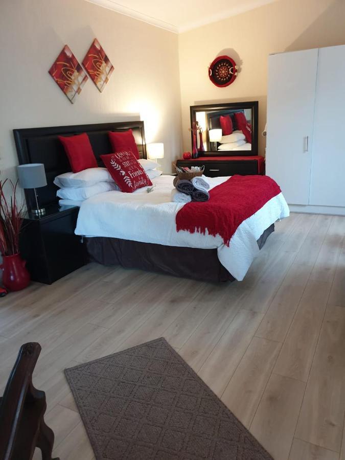Christa'S Place 897 Pretoria-Noord Dış mekan fotoğraf