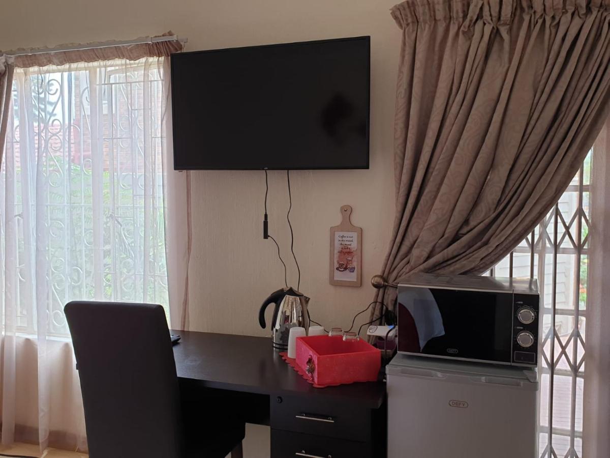 Christa'S Place 897 Pretoria-Noord Dış mekan fotoğraf