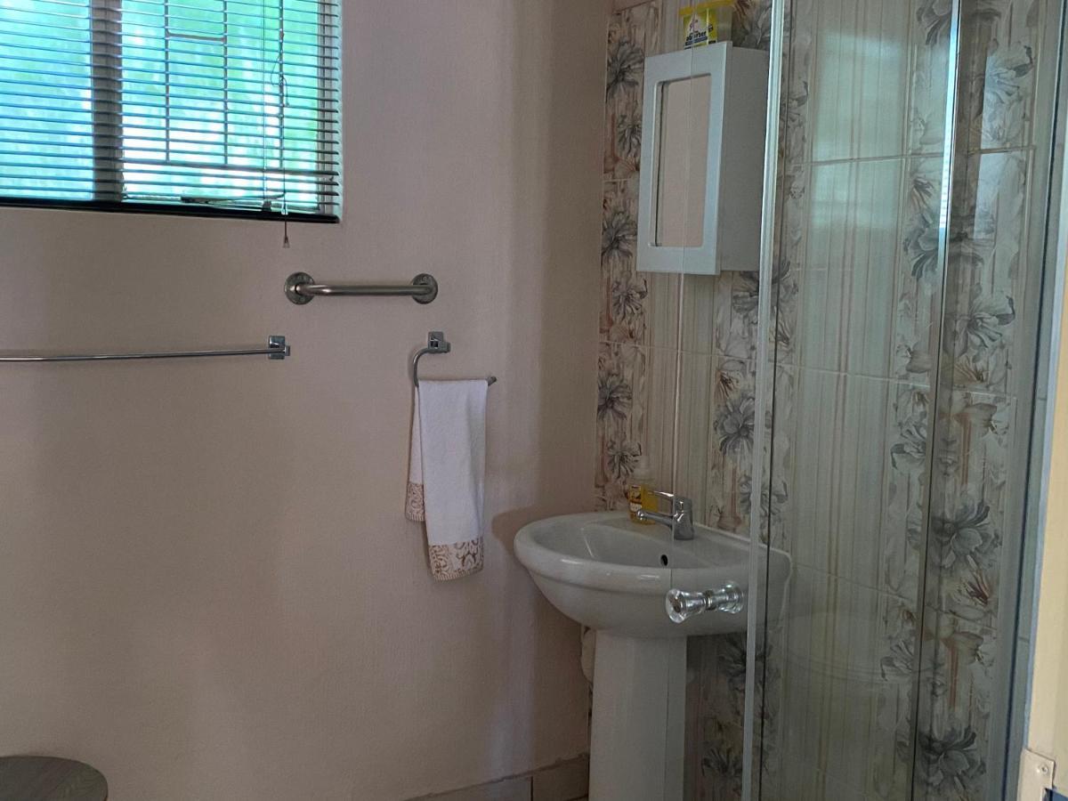 Christa'S Place 897 Pretoria-Noord Dış mekan fotoğraf